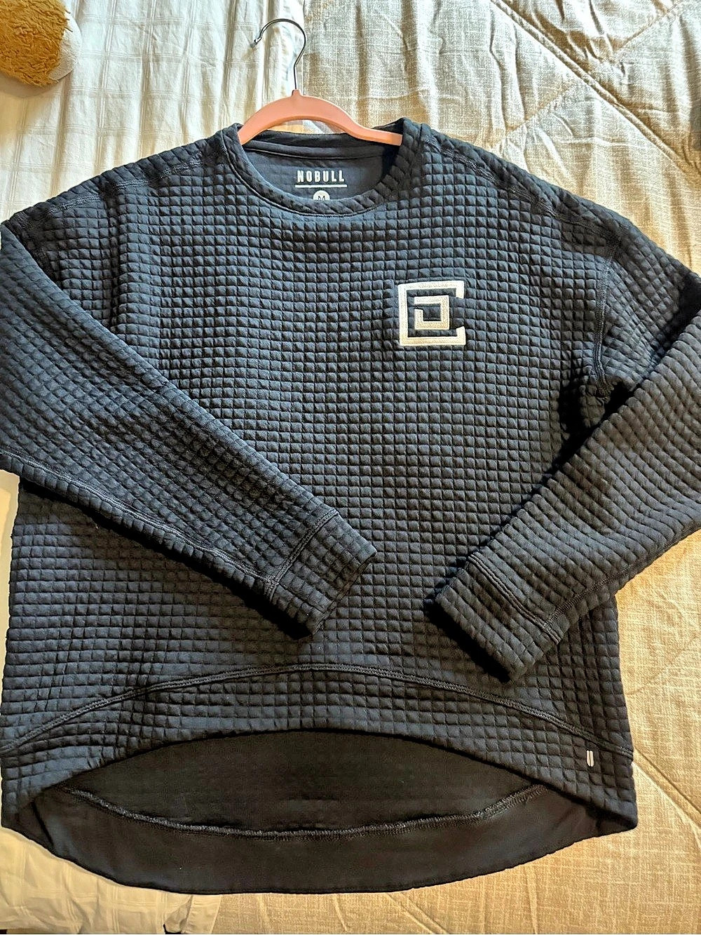 MOBIL1 Quilted Pullover in Black